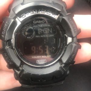 Men’s G-shock watch